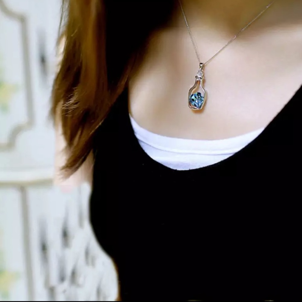 (Last 1) Austrian Crystal Necklace made w/Swarovsk - Picture 4 of 5